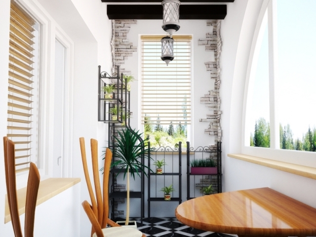 Камень в интерьере балкона